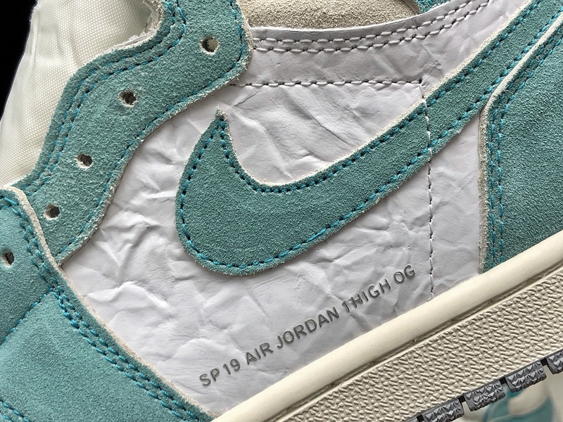 Air Jordan 1 Retro High OG Turbo Green